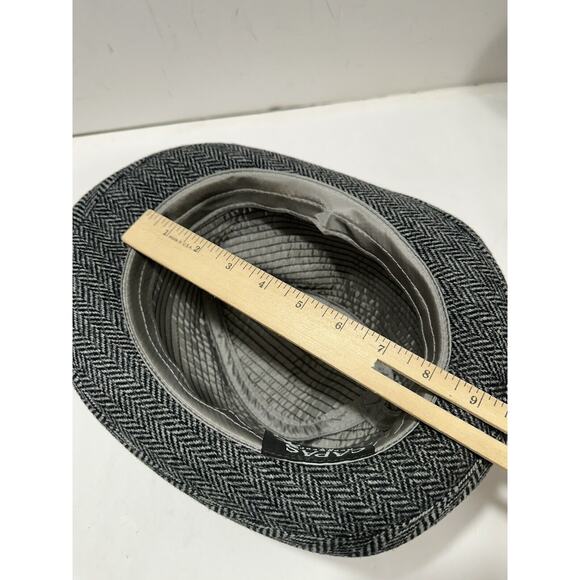 Capas Headwear Tweed Black White Gray Godfather Hat 7 1/8 Red Feather Gorgeous - Picture 9 of 11